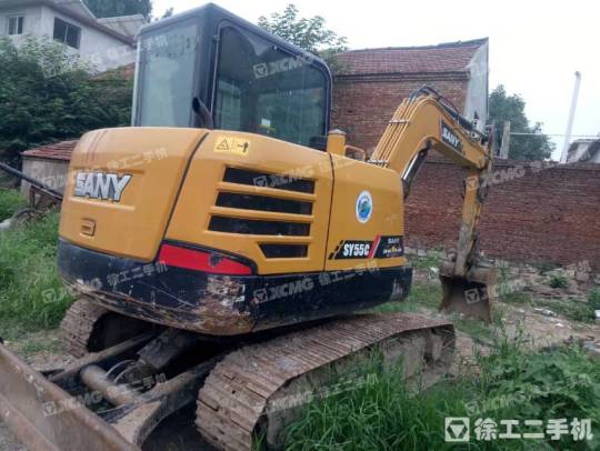 三一重工SY55履带式挖掘机