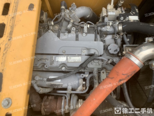 三一重工SY135履带式挖掘机