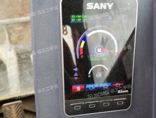 三一重工SY60履带式挖掘机