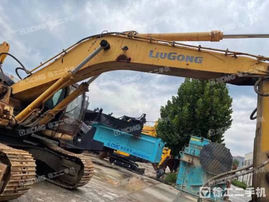 柳工CLG939履带式挖掘机