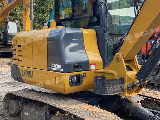 徐工XE60履带式挖掘机