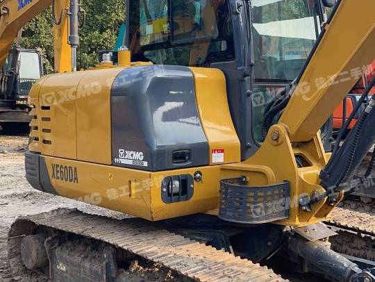 徐工XE60履带式挖掘机