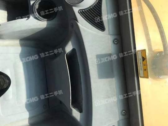 徐工XE470D履带式挖掘机