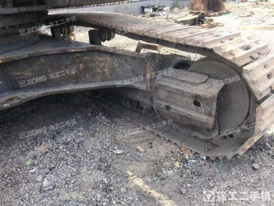 徐工XE470D履带式挖掘机