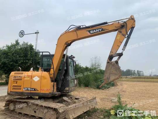 三一重工SY75履带式挖掘机