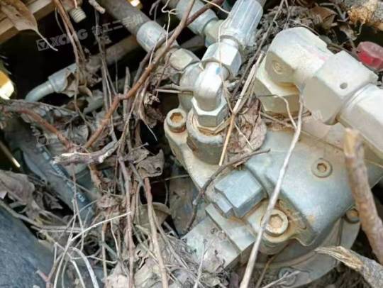 徐工XE75履带式挖掘机