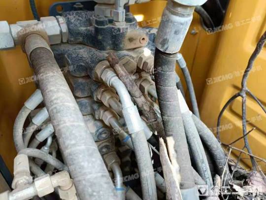 徐工XE75履带式挖掘机