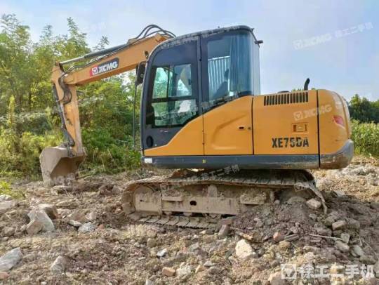 徐工XE75履带式挖掘机