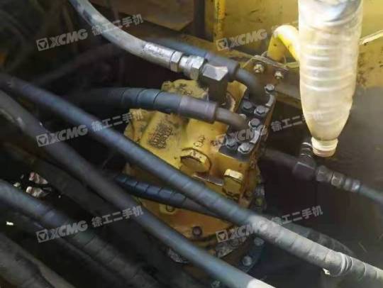 小松PC200-8履带式挖掘机