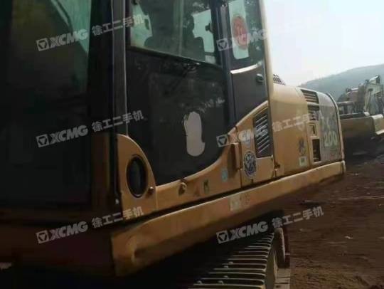 小松PC200-8履带式挖掘机