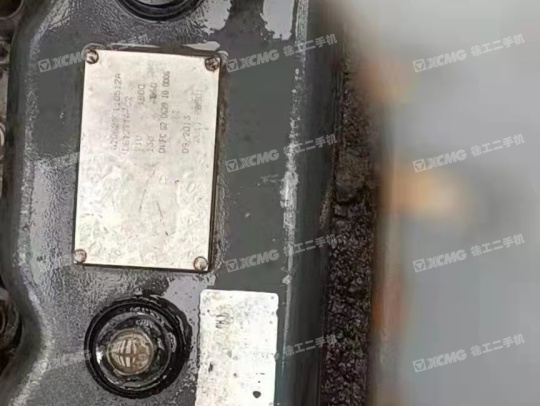 斗山DX380履带式挖掘机