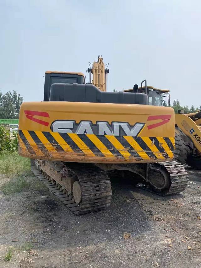 三一重工SY205履帶式挖掘機