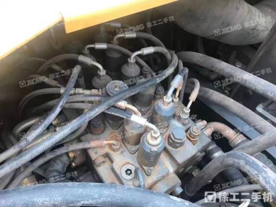 徐工XE490D履帶式挖掘機(jī)