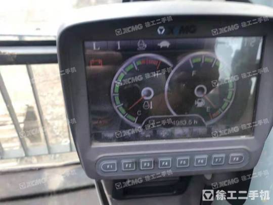 徐工XE490D履帶式挖掘機(jī)