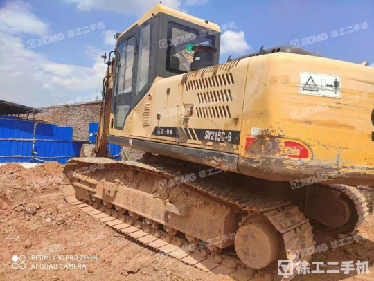 三一重工SY215履帶式挖掘機
