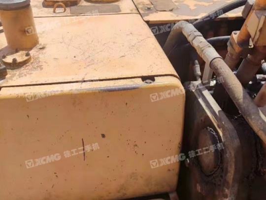 三一重工SY215履帶式挖掘機