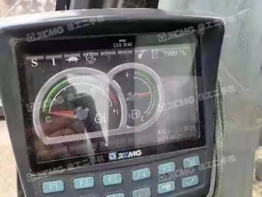 徐工XE370D履带式挖掘机