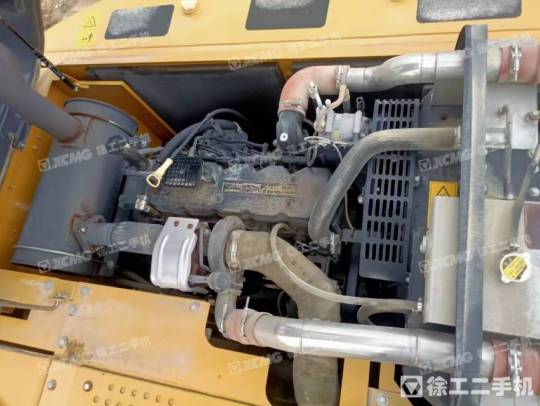 徐工XE215D履带式挖掘机