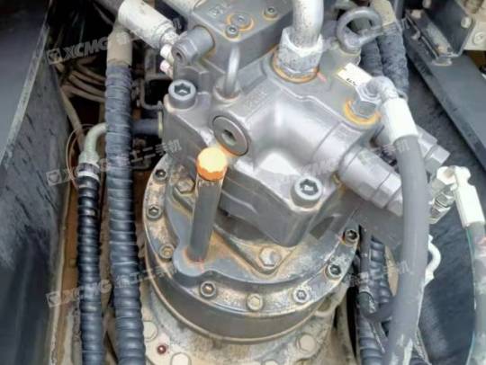 徐工XE215D履带式挖掘机