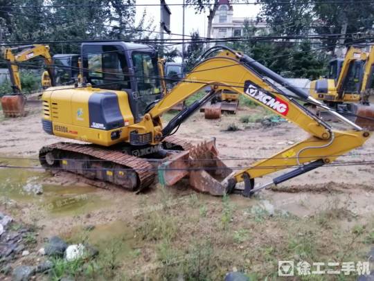 徐工XE60DA履带式挖掘机