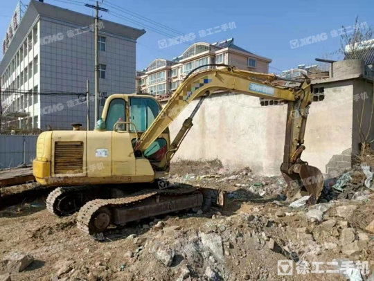 玉柴YC85履带式挖掘机