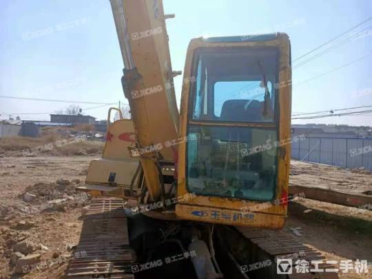 玉柴YC85履带式挖掘机