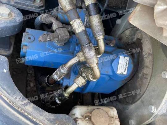 斗山DH60履带式挖掘机