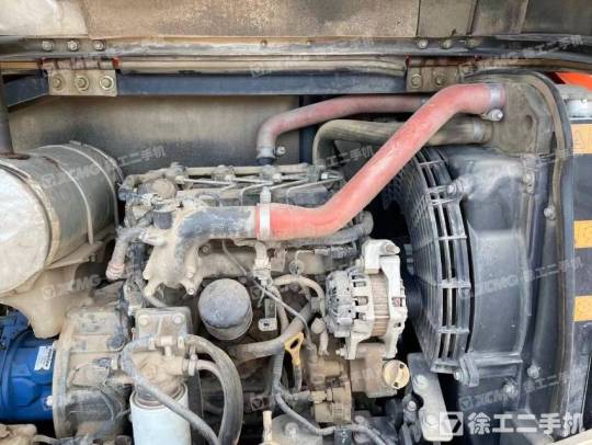 斗山DH60履带式挖掘机