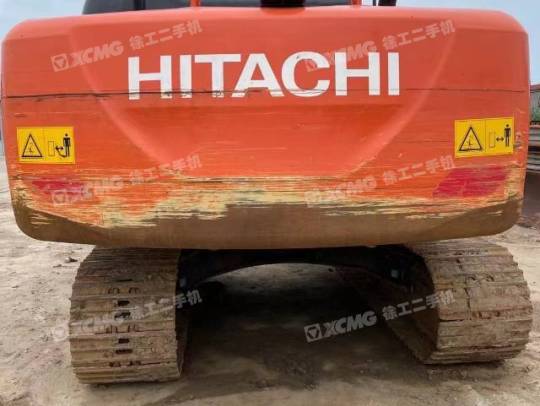 日立ZX200履带式挖掘机