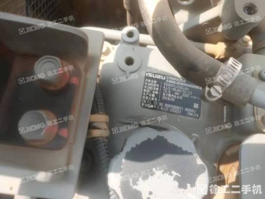 三一重工SY135履带式挖掘机