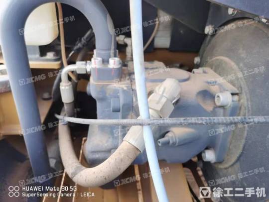 徐工XE60DA履带式挖掘机