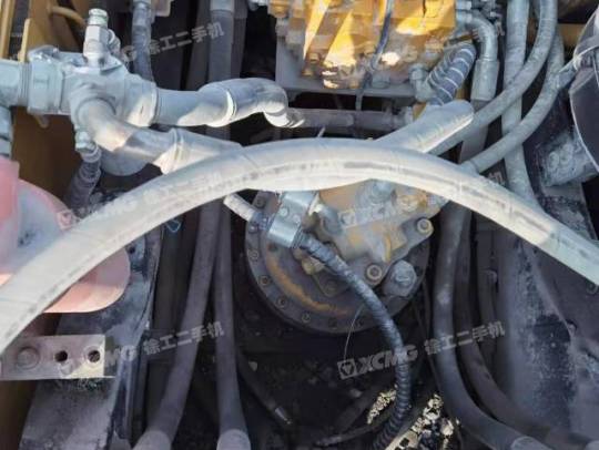 三一重工SY485履带式挖掘机