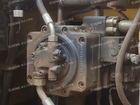 徐工XE200D履带式挖掘机