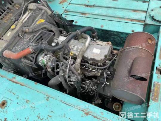 神钢SK260履带式挖掘机