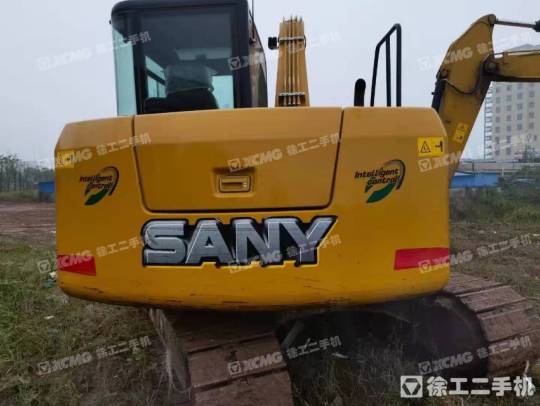 三一重工SY75履带式挖掘机