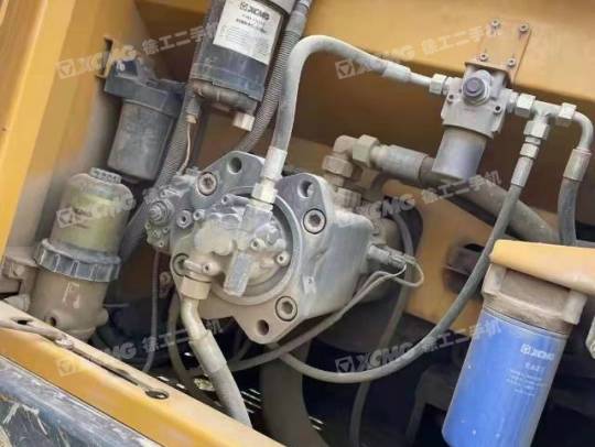 徐工XE200D履带式挖掘机