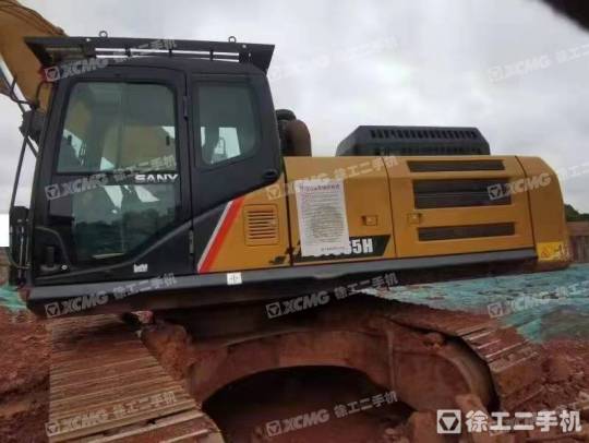 三一重工SY365履带式挖掘机