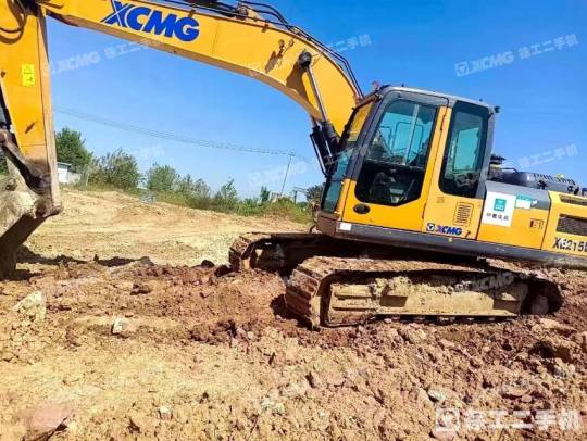 徐工XE200D履带式挖掘机