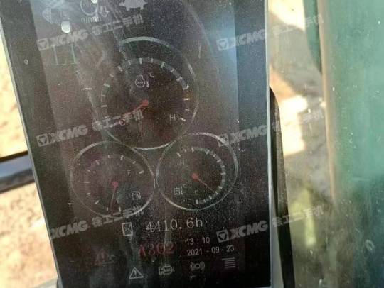 徐工XE200D履带式挖掘机