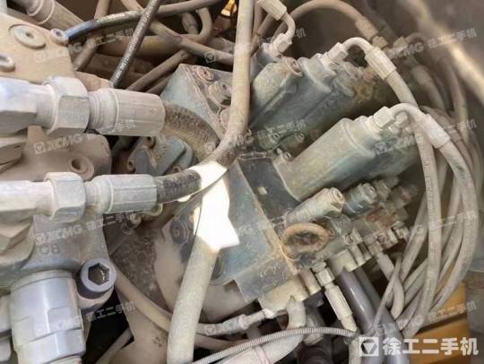 徐工XE215CA履帶式挖掘機(jī)