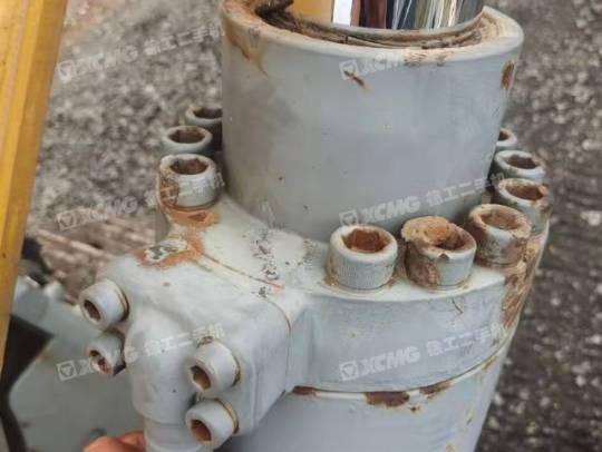 徐工XE215CA履帶式挖掘機(jī)