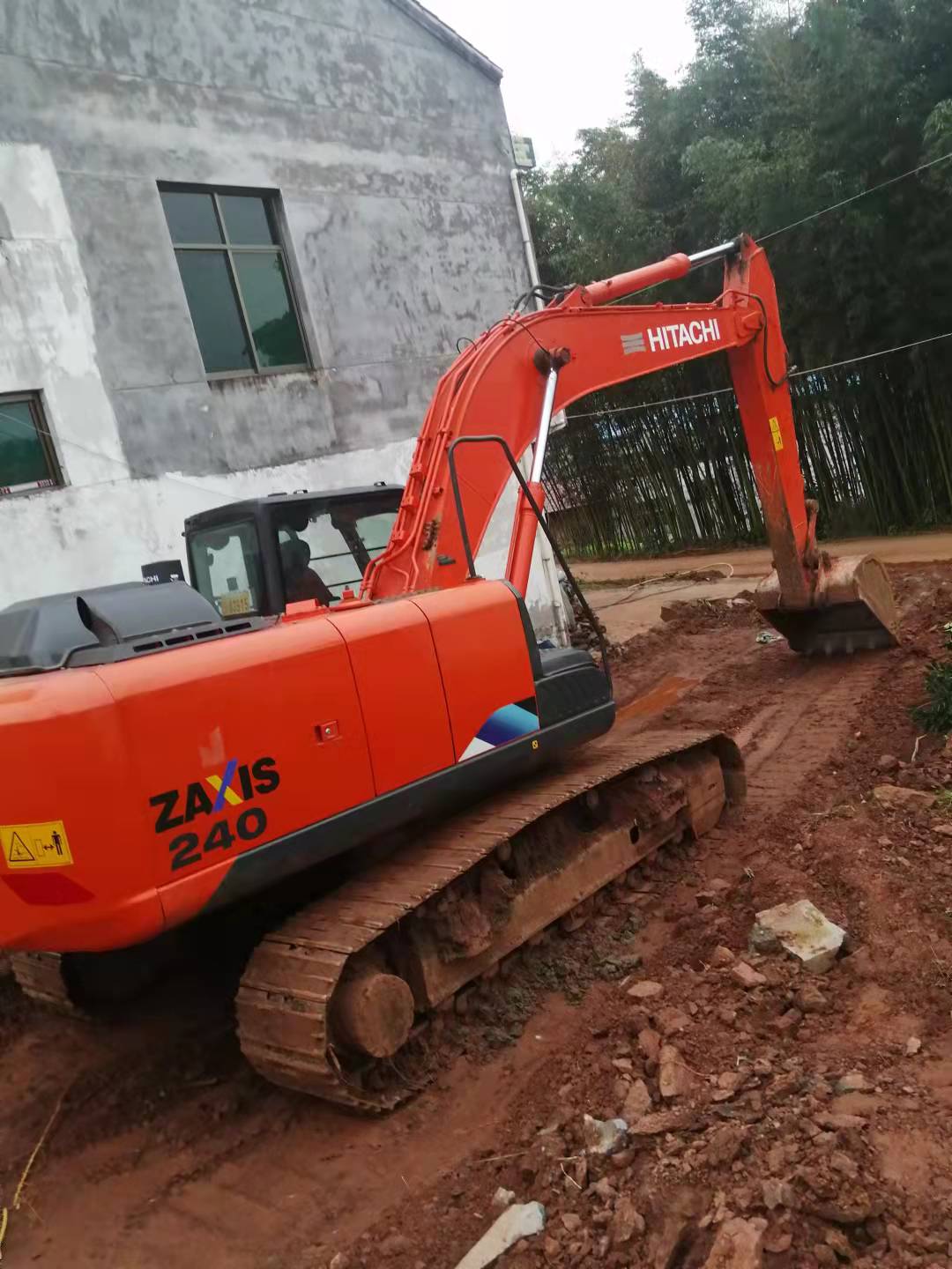 日立EX200履带式挖掘机