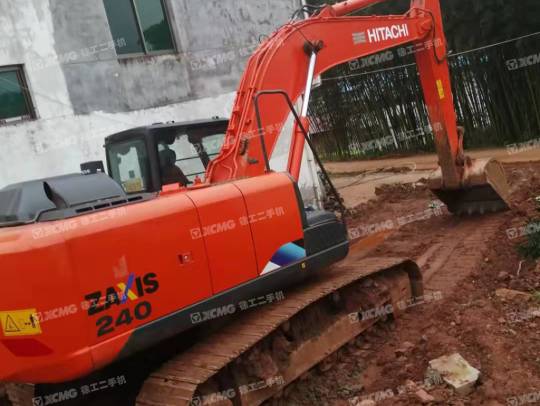 日立EX200履带式挖掘机