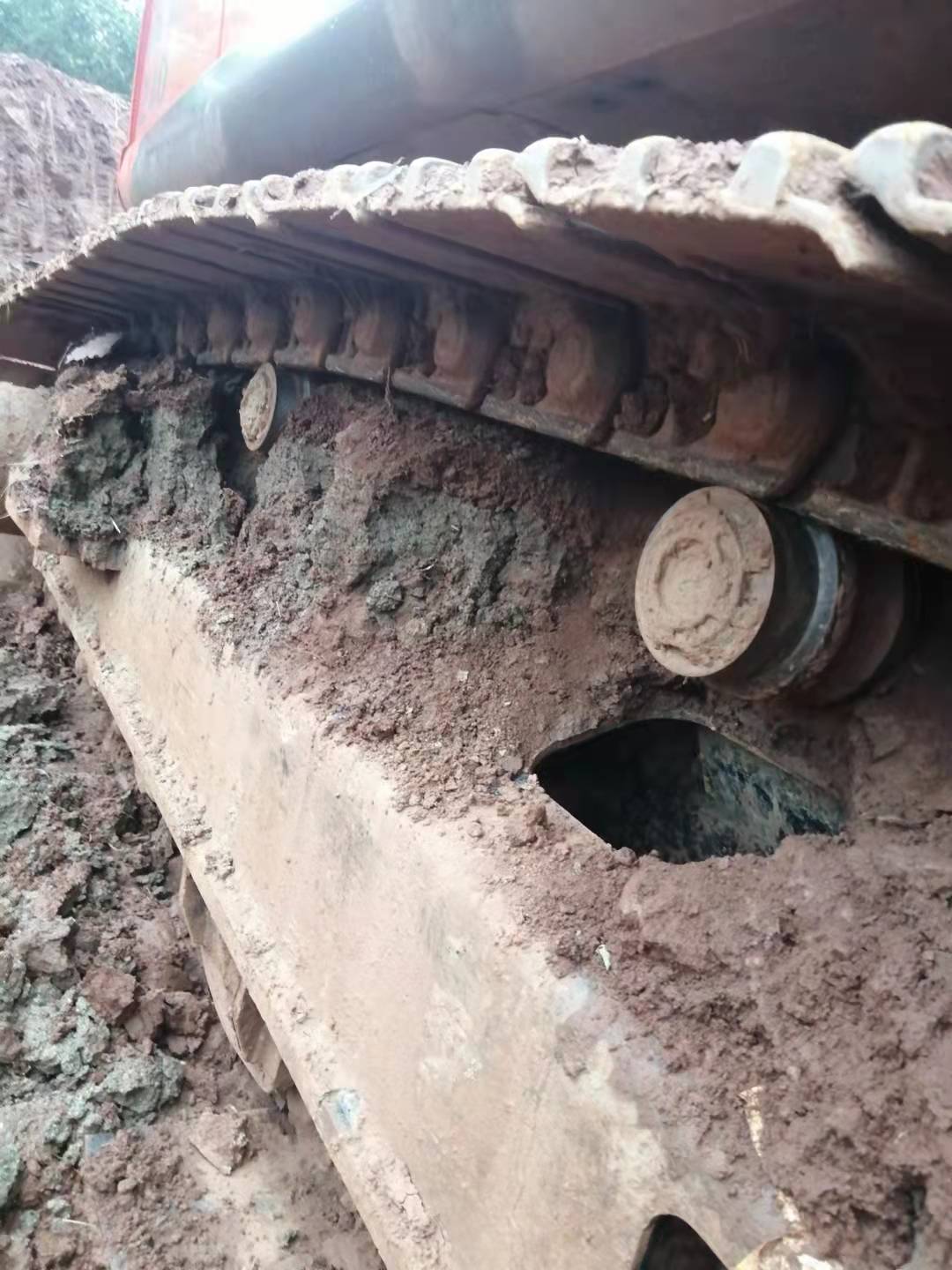 日立EX200履带式挖掘机