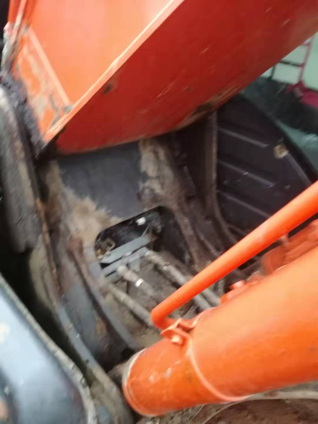 日立EX200履带式挖掘机