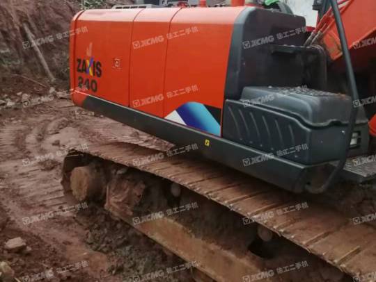 日立EX200履带式挖掘机