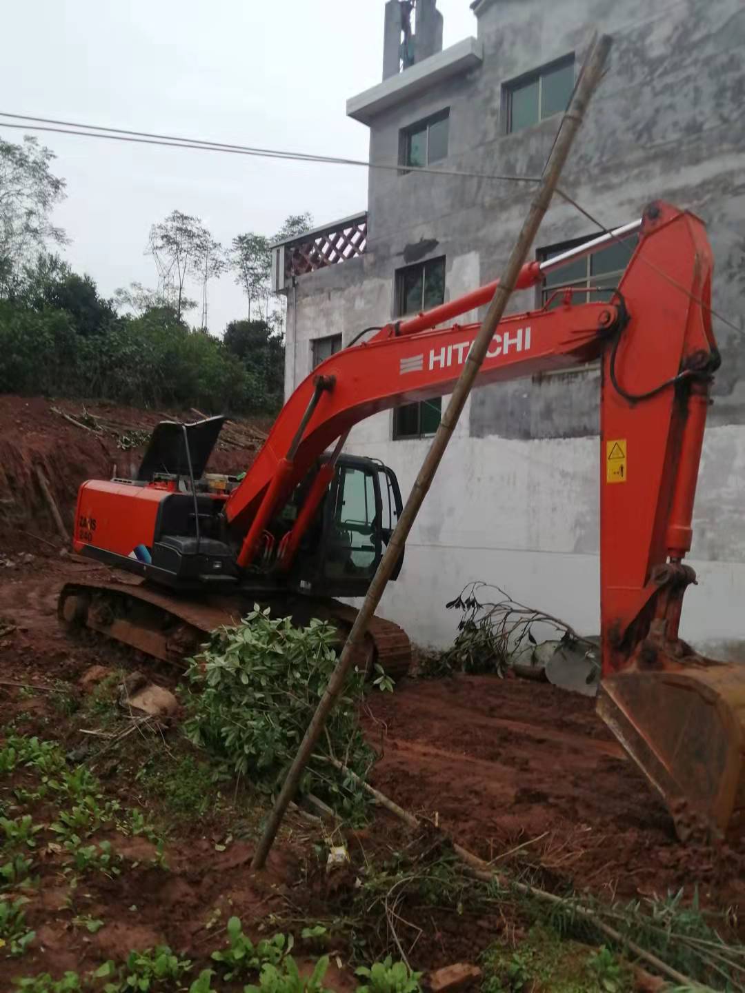 日立EX200履带式挖掘机