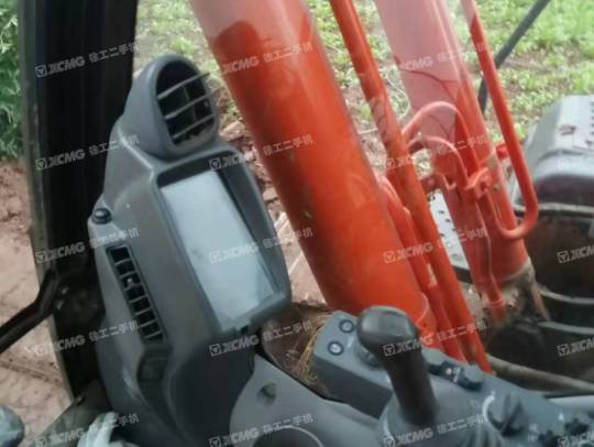 日立EX200履带式挖掘机