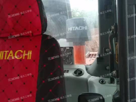 日立EX200履带式挖掘机
