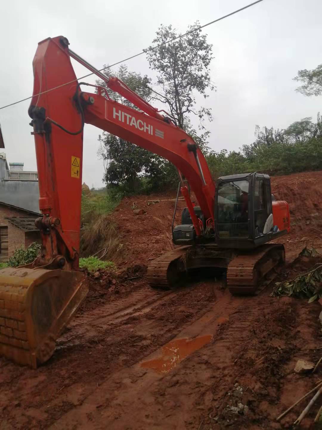 日立EX200履带式挖掘机